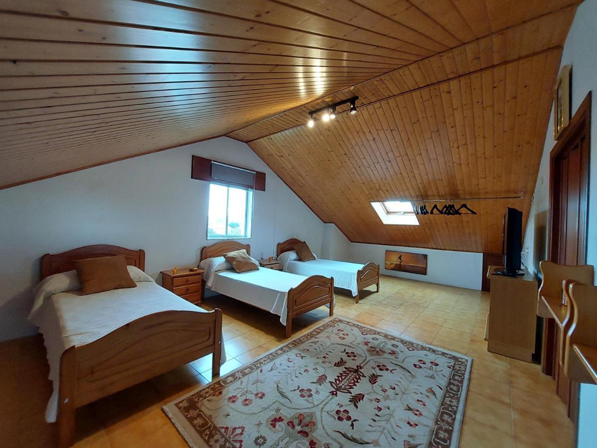 Acogedora Casa De Campo Neda Ngoại thất bức ảnh