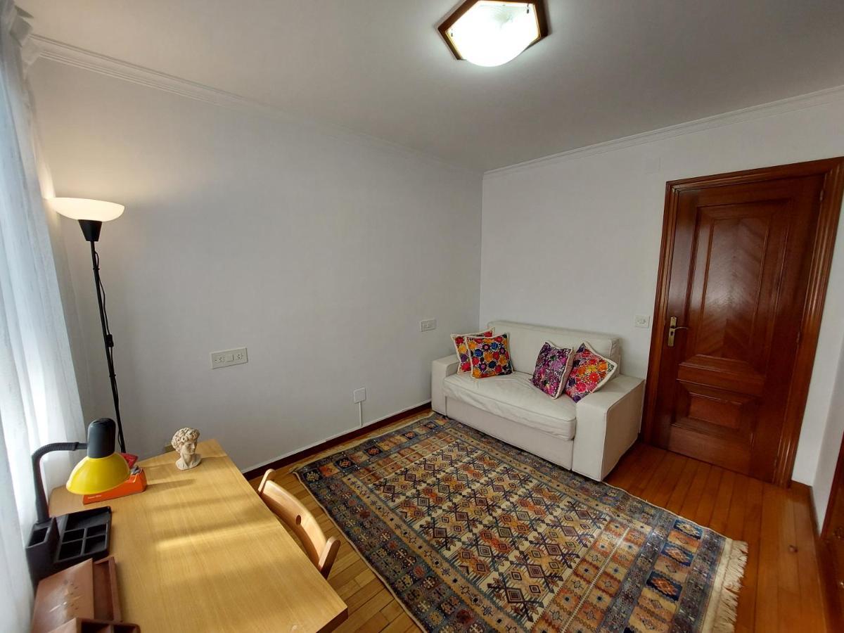 Acogedora Casa De Campo Neda Ngoại thất bức ảnh
