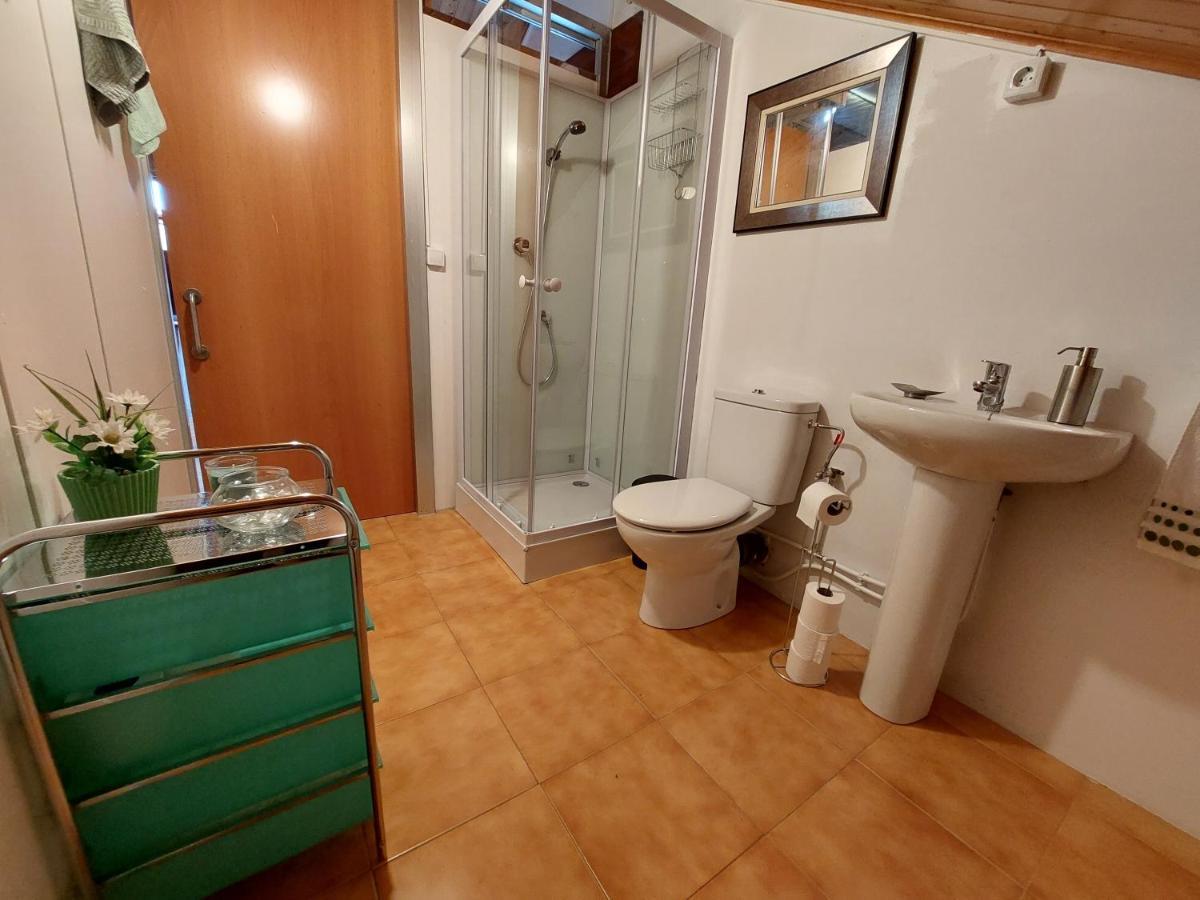 Acogedora Casa De Campo Neda Ngoại thất bức ảnh