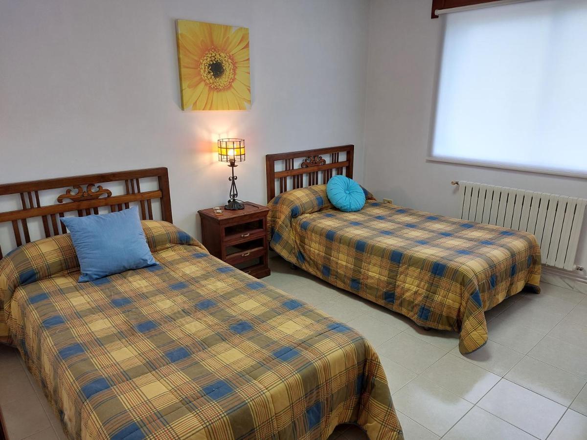 Acogedora Casa De Campo Neda Ngoại thất bức ảnh