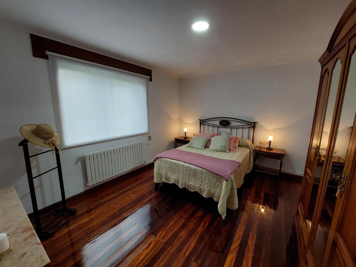Acogedora Casa De Campo Neda Ngoại thất bức ảnh