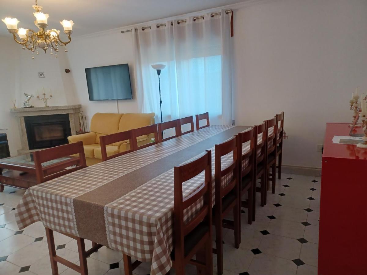 Acogedora Casa De Campo Neda Ngoại thất bức ảnh